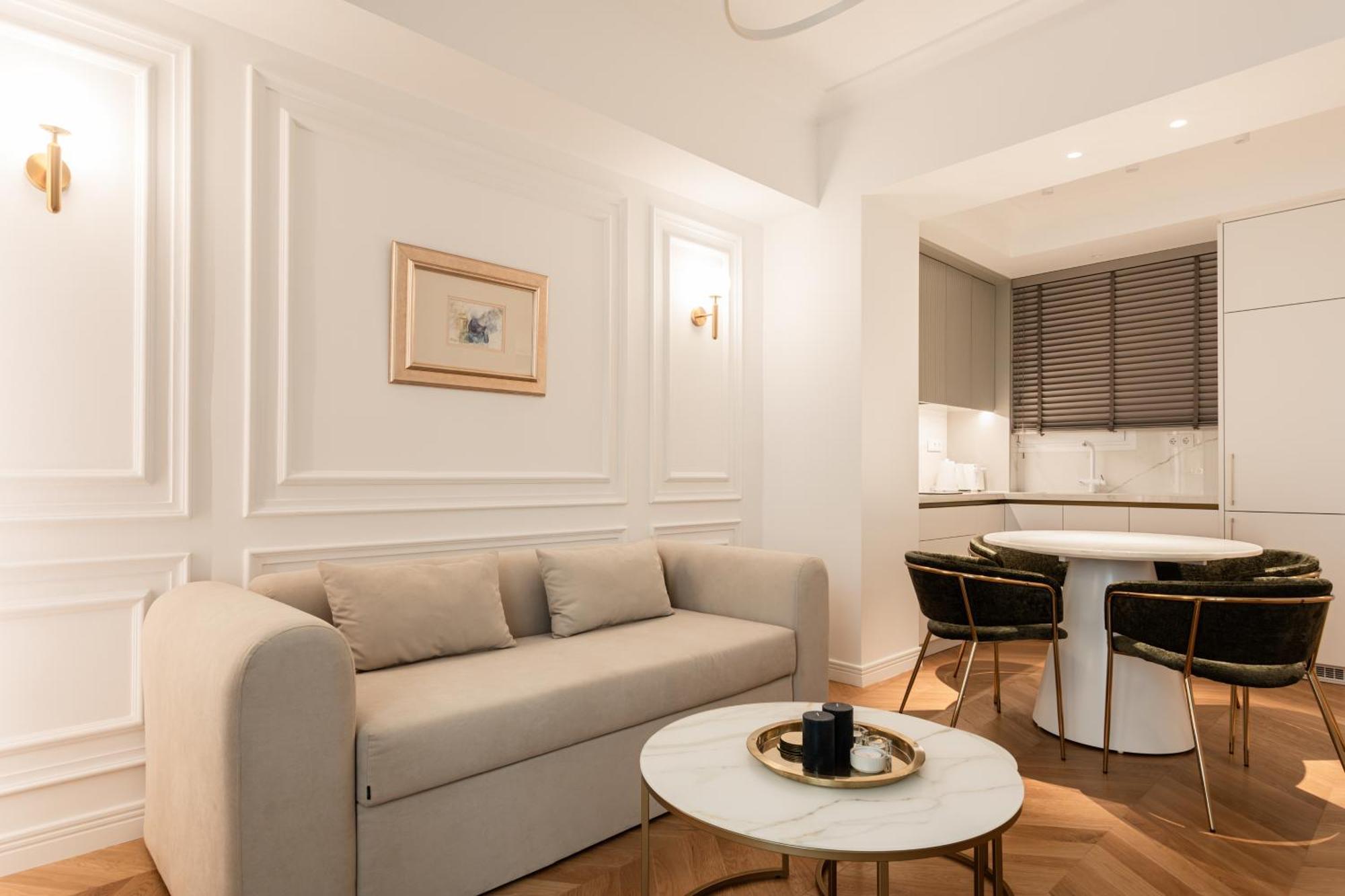 Elegant Apartment A Breath Away From The Acropolis Atene Esterno foto