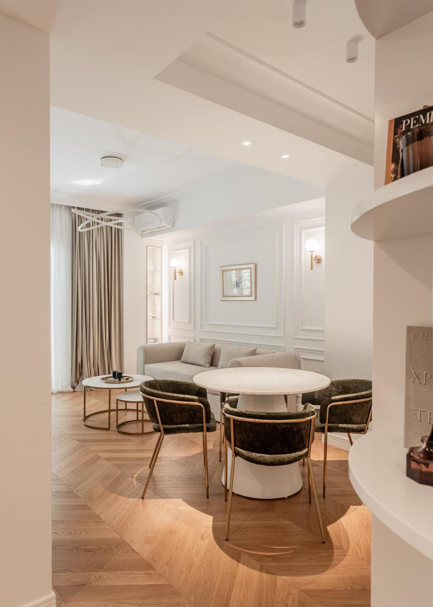 Elegant Apartment A Breath Away From The Acropolis Atene Esterno foto