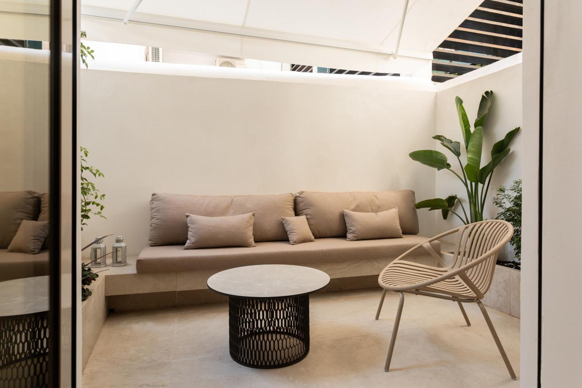 Elegant Apartment A Breath Away From The Acropolis Atene Esterno foto
