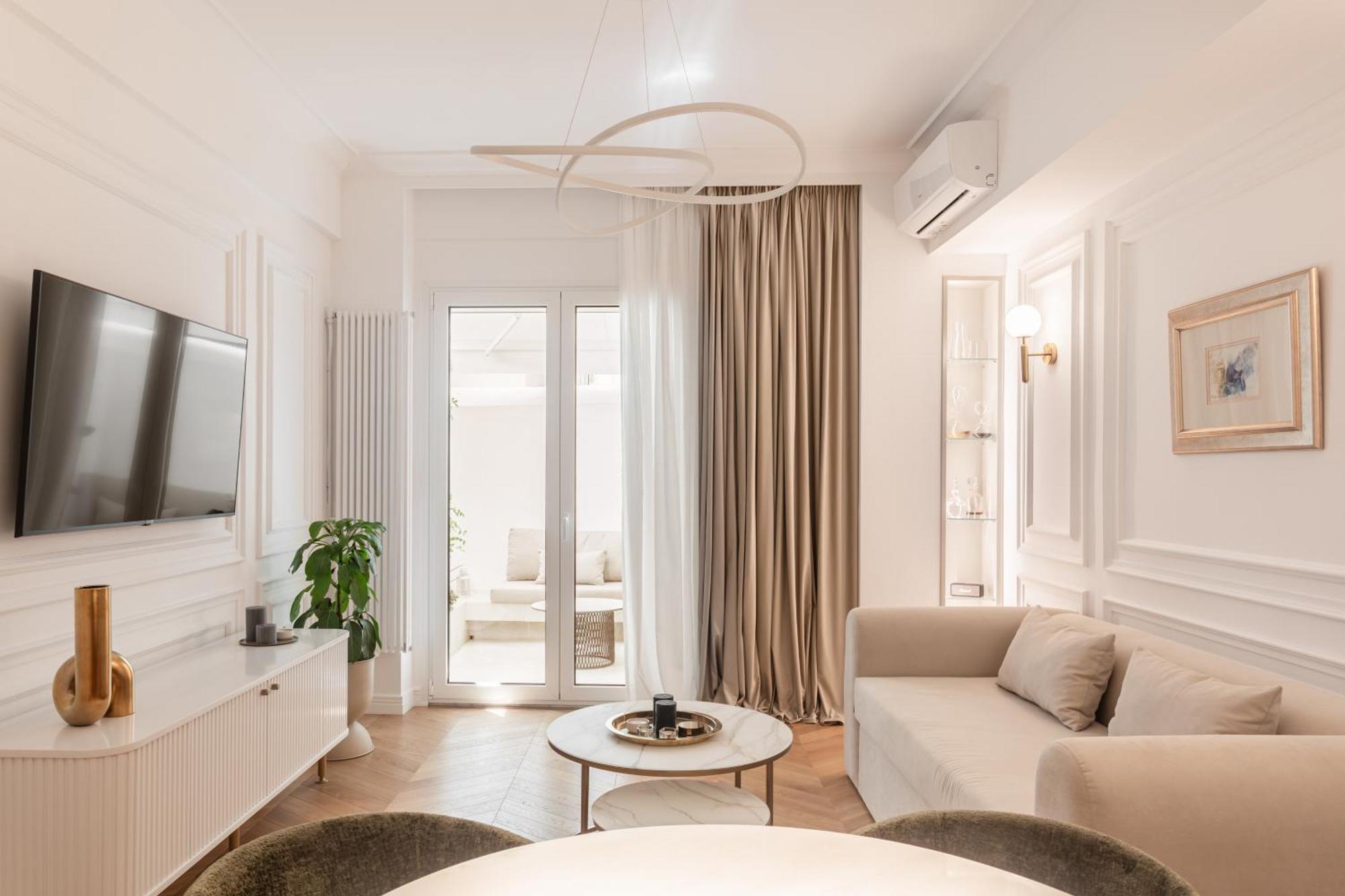 Elegant Apartment A Breath Away From The Acropolis Atene Esterno foto